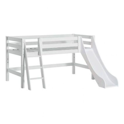 Hoppekids ECO Luxury halvhøj seng med rutsjebane og skrå stige 90x200 cm m. koldskumsmadras